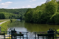 Auf dem Weg nach Thuin