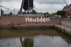 Ein völliger leerer Stadthafen